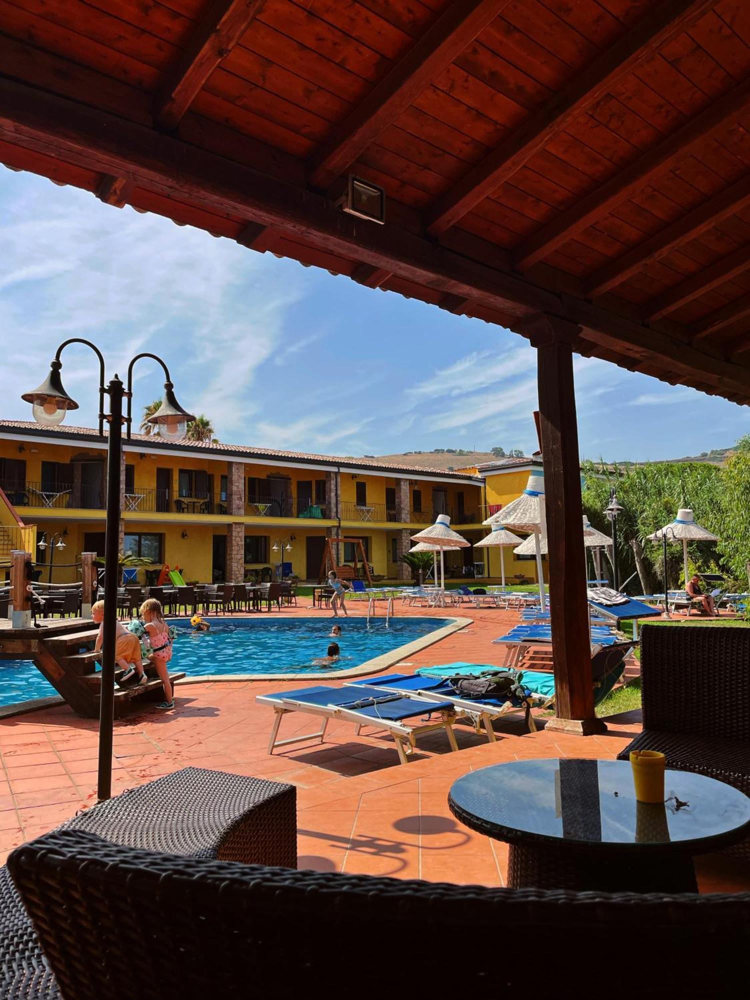 Hotel La Ciaccia Valledoria Kültér fotó