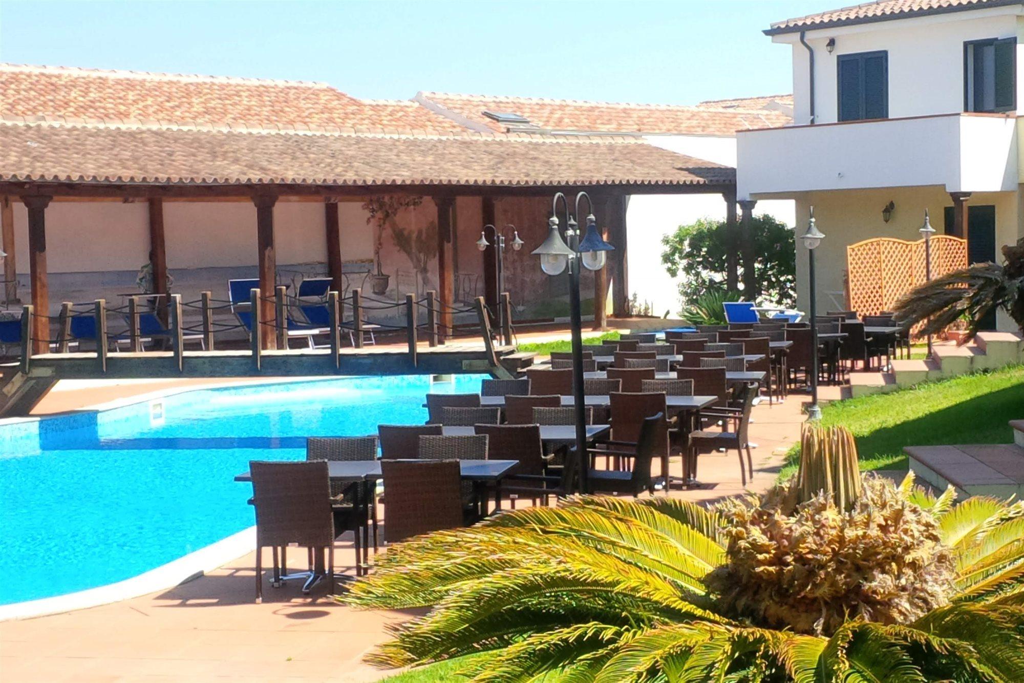 Hotel La Ciaccia Valledoria Kültér fotó