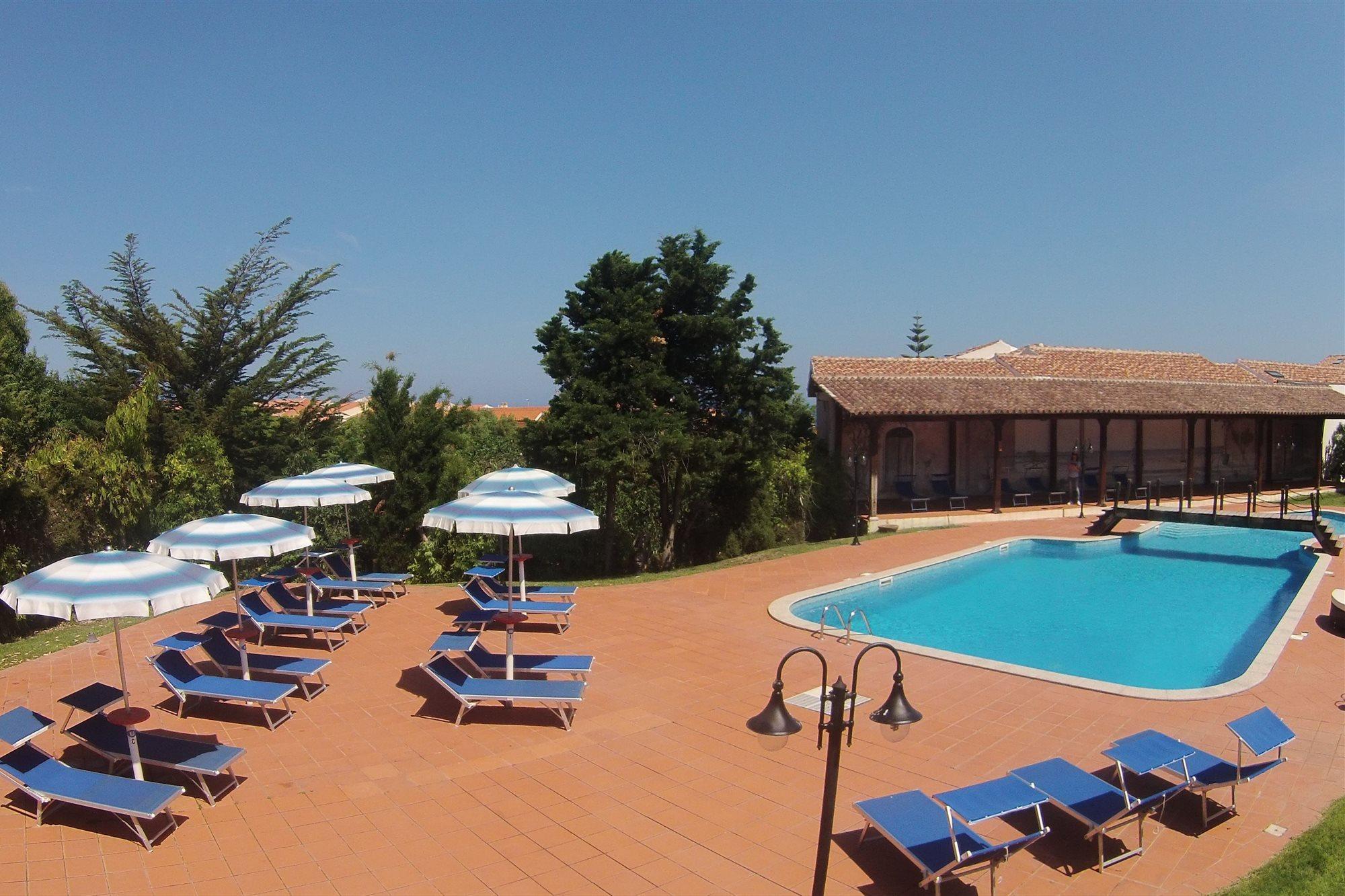Hotel La Ciaccia Valledoria Kültér fotó